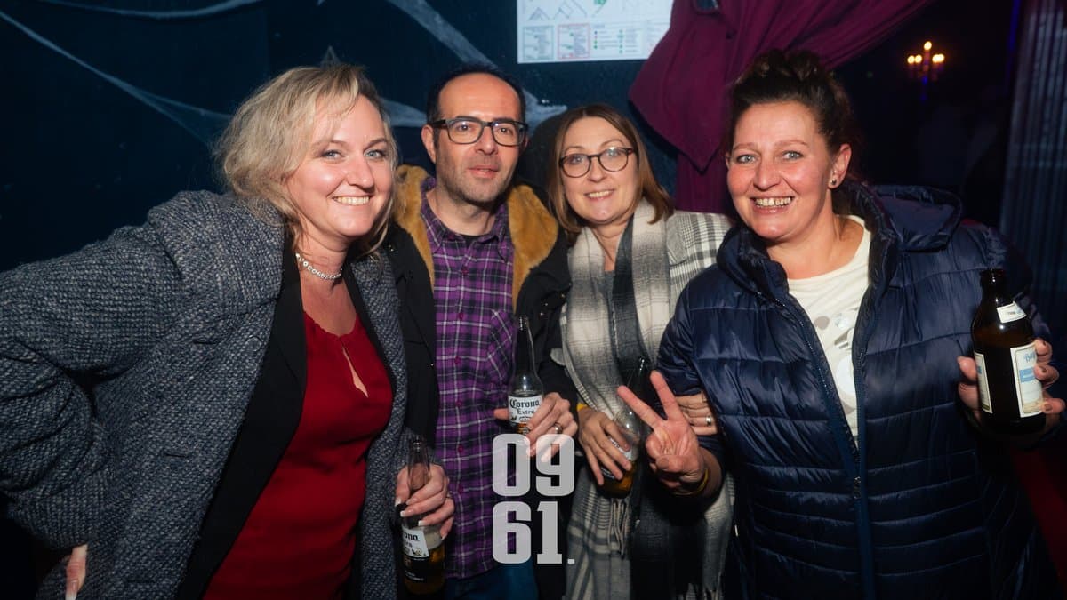 Extase x Schwitzkasten - Mad House preview