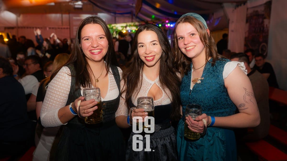 -dsc9998-1762380212630.jpg