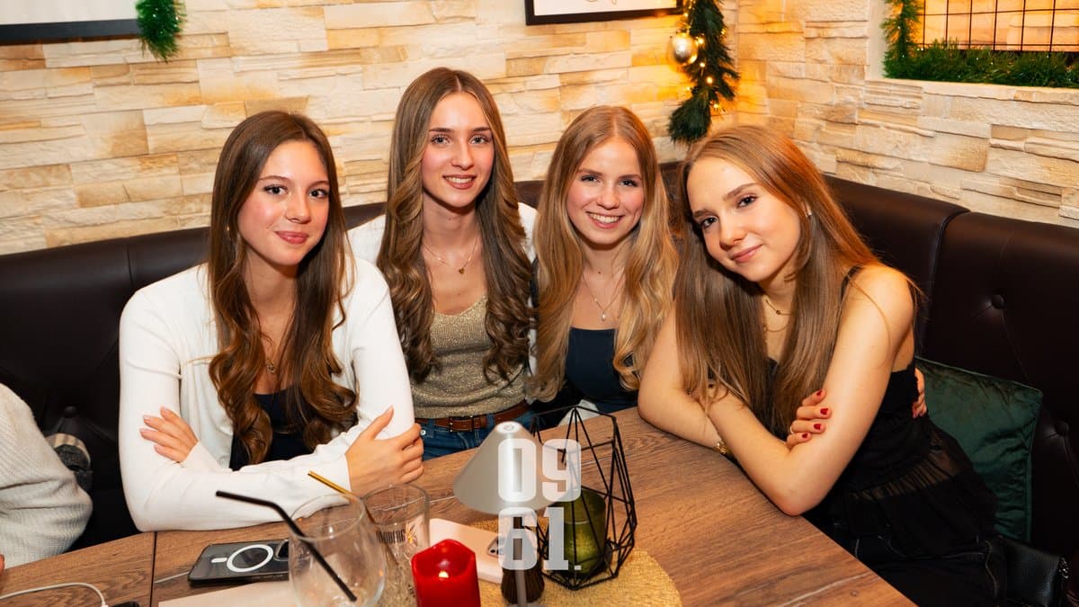 -dsc9876-1764392031275.jpg