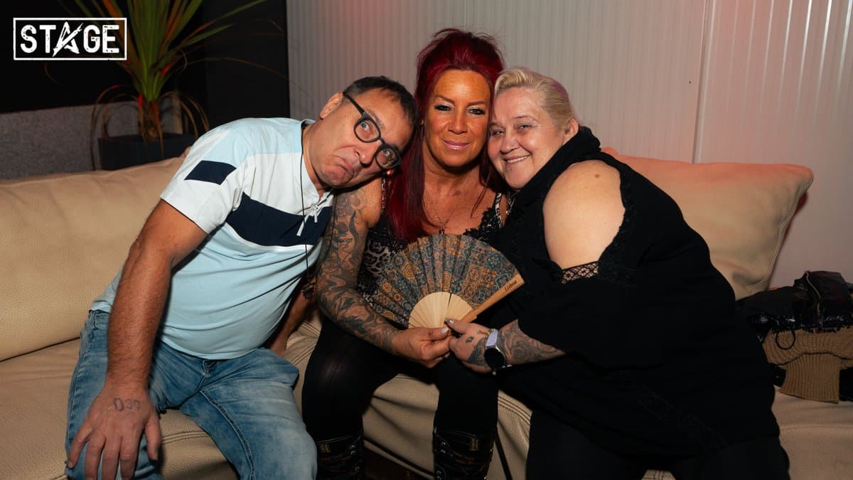 Ü30 - Stage preview