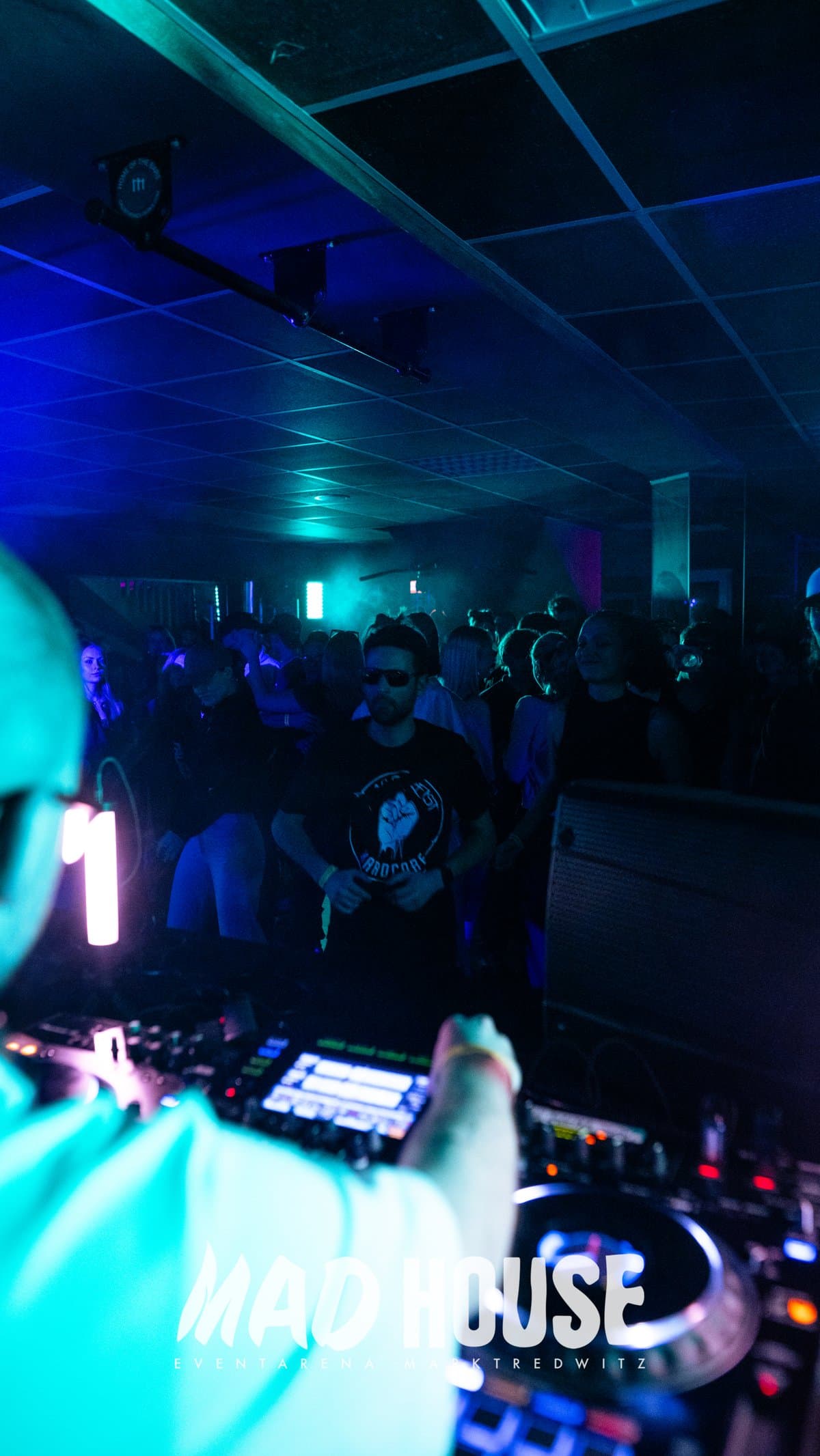 MAD HOUSE X FOS MAK preview