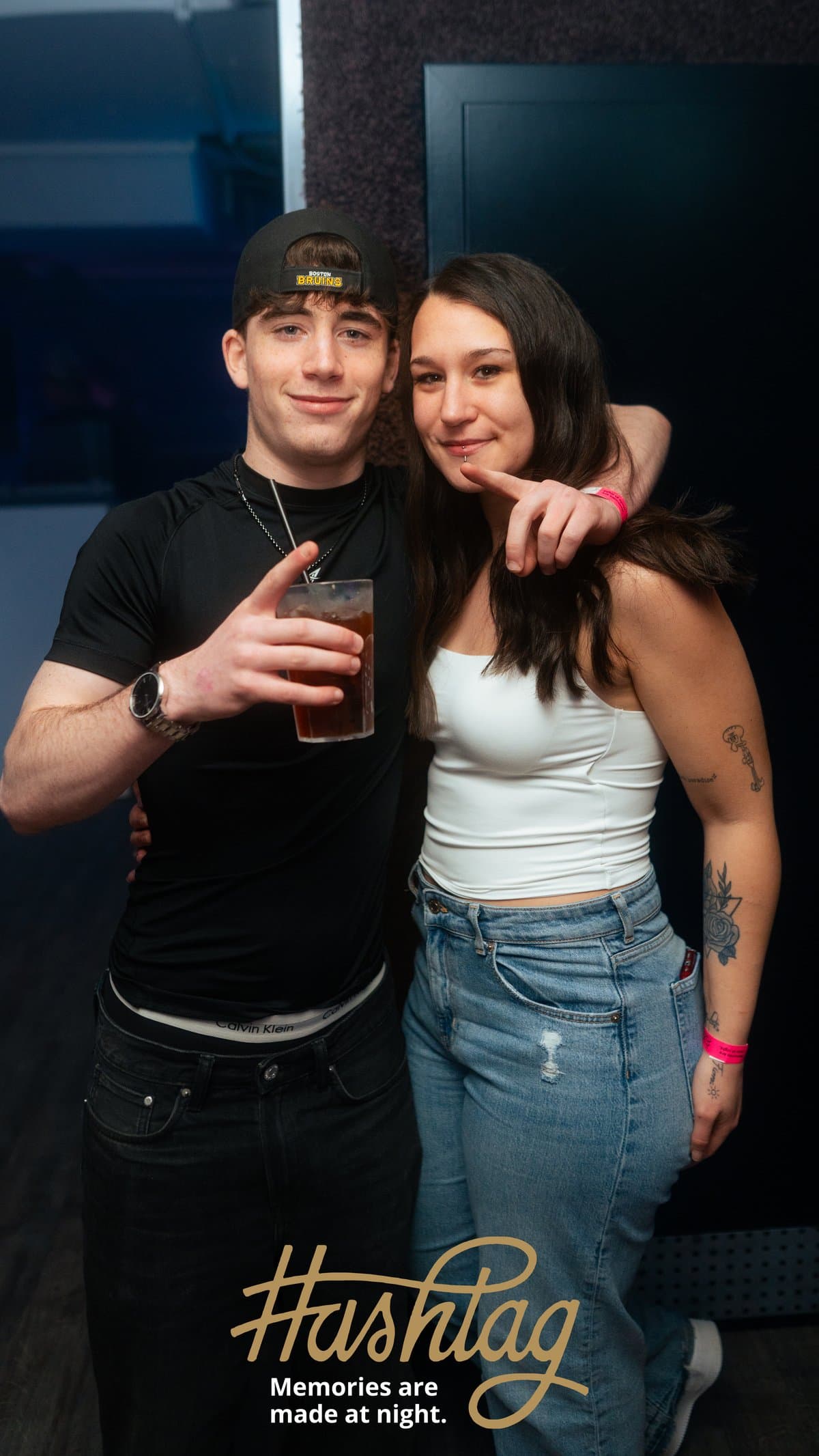 START UP - Hashtag preview