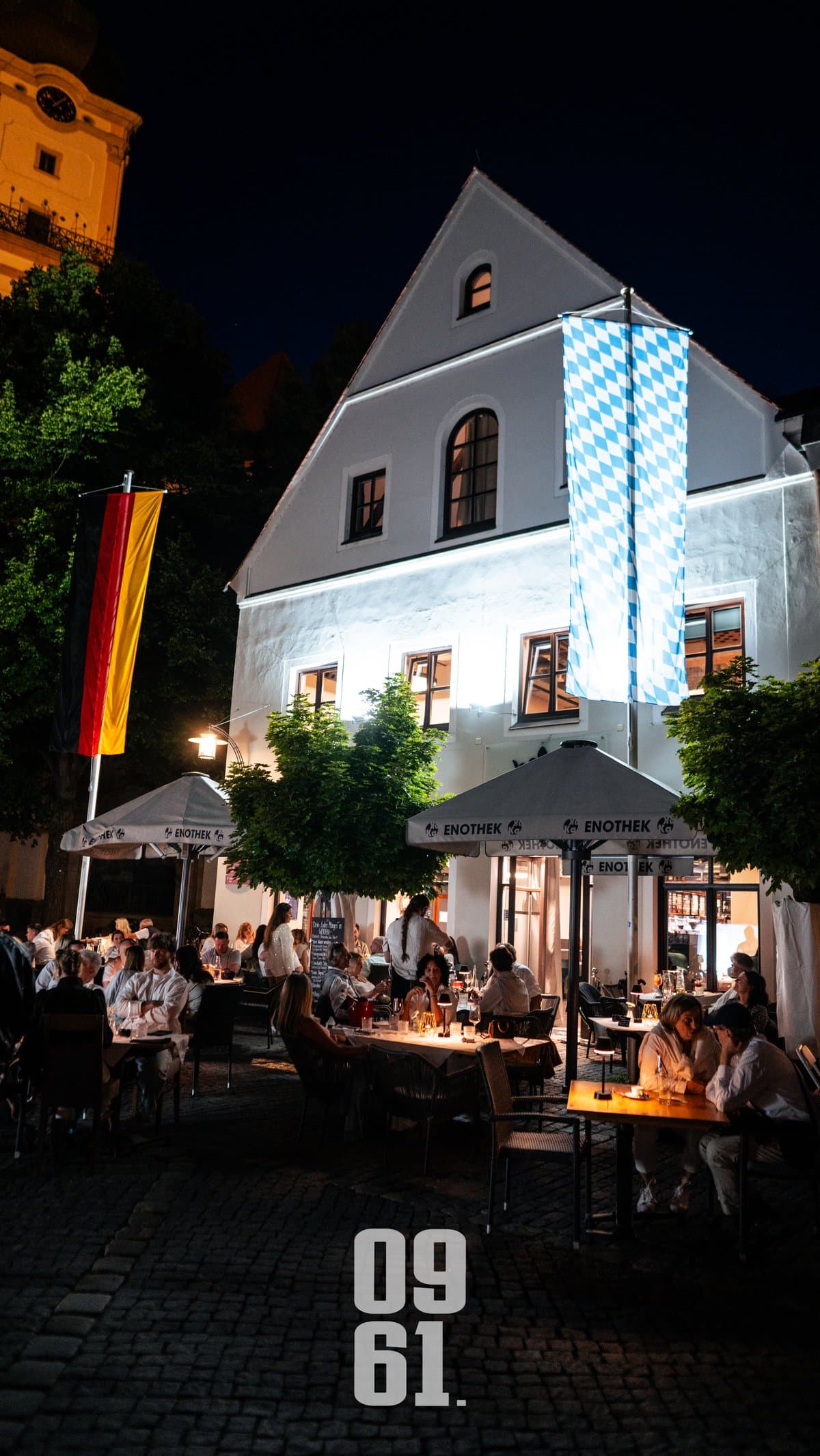 White Night - Das Louis preview
