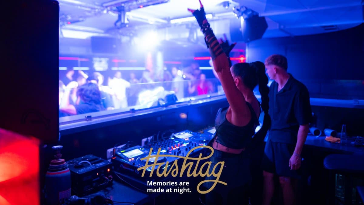 HIGH LEVEL - Hashtag