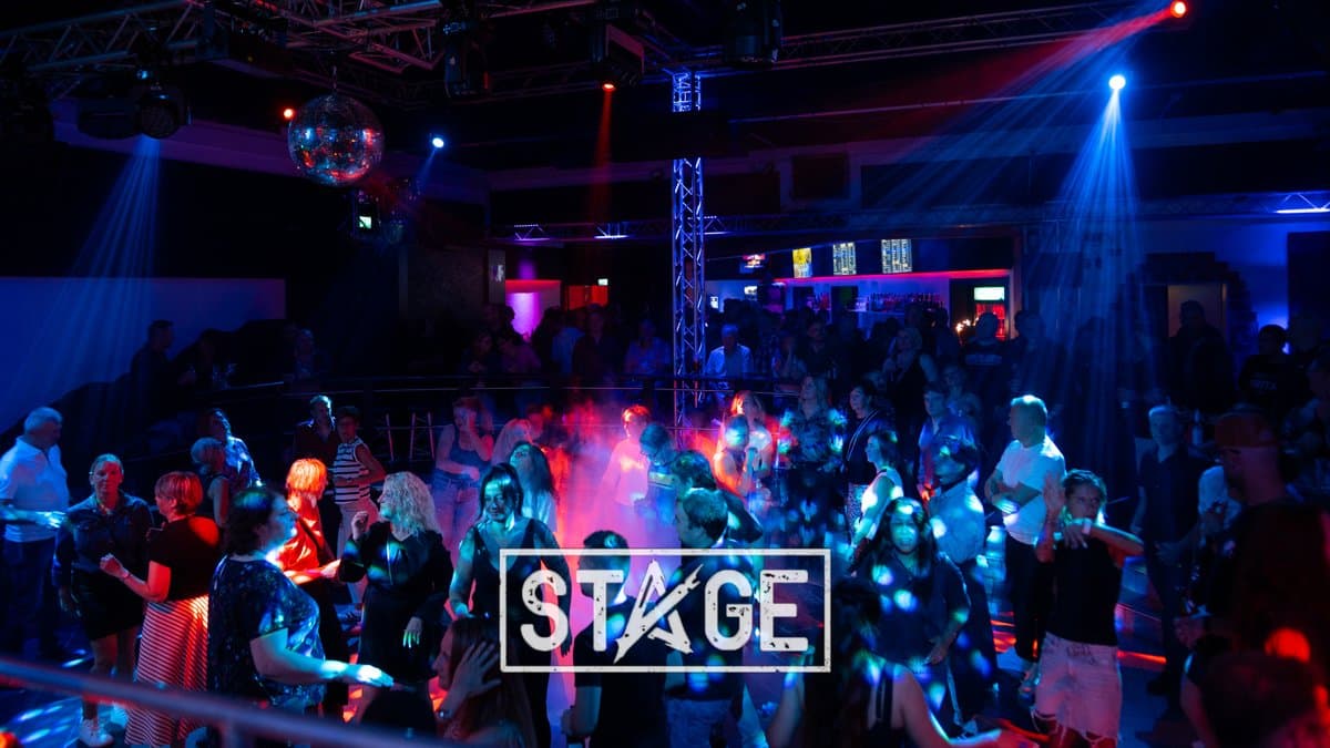 Ü30 - Stage